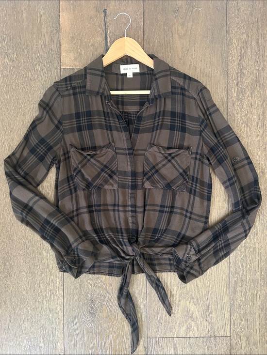 Anthropologie Tops - Cloth & Stone Green and Black Plaid Tie-Front Button Shirt